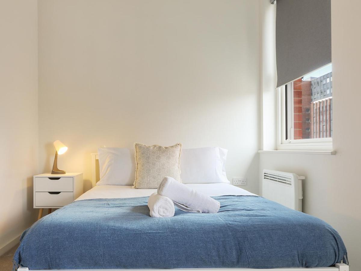 Modern 2-Bed Apartment, Free Parking, City Centre, Netflix & Pet Friendly - Hosted By Stay Host Save Sheffield Zewnętrze zdjęcie