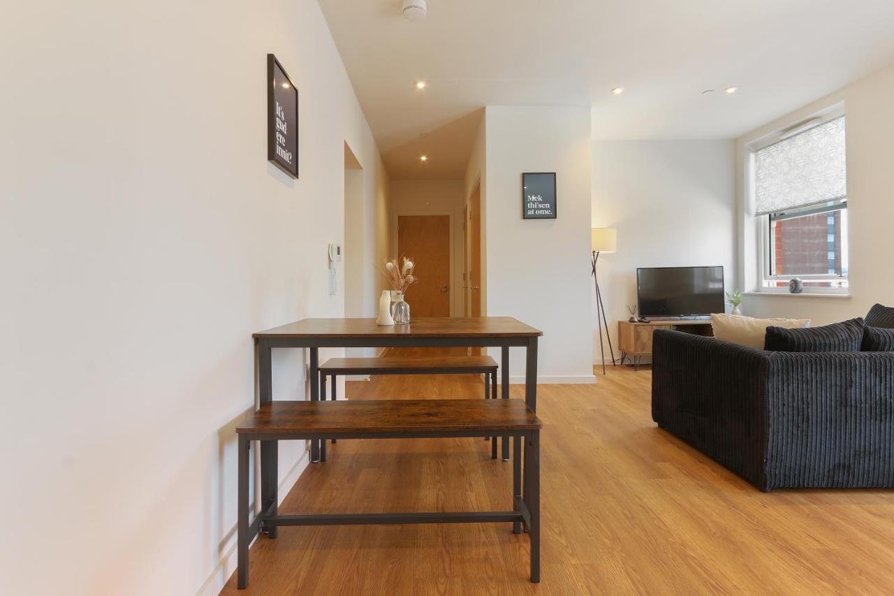 Modern 2-Bed Apartment, Free Parking, City Centre, Netflix & Pet Friendly - Hosted By Stay Host Save Sheffield Zewnętrze zdjęcie