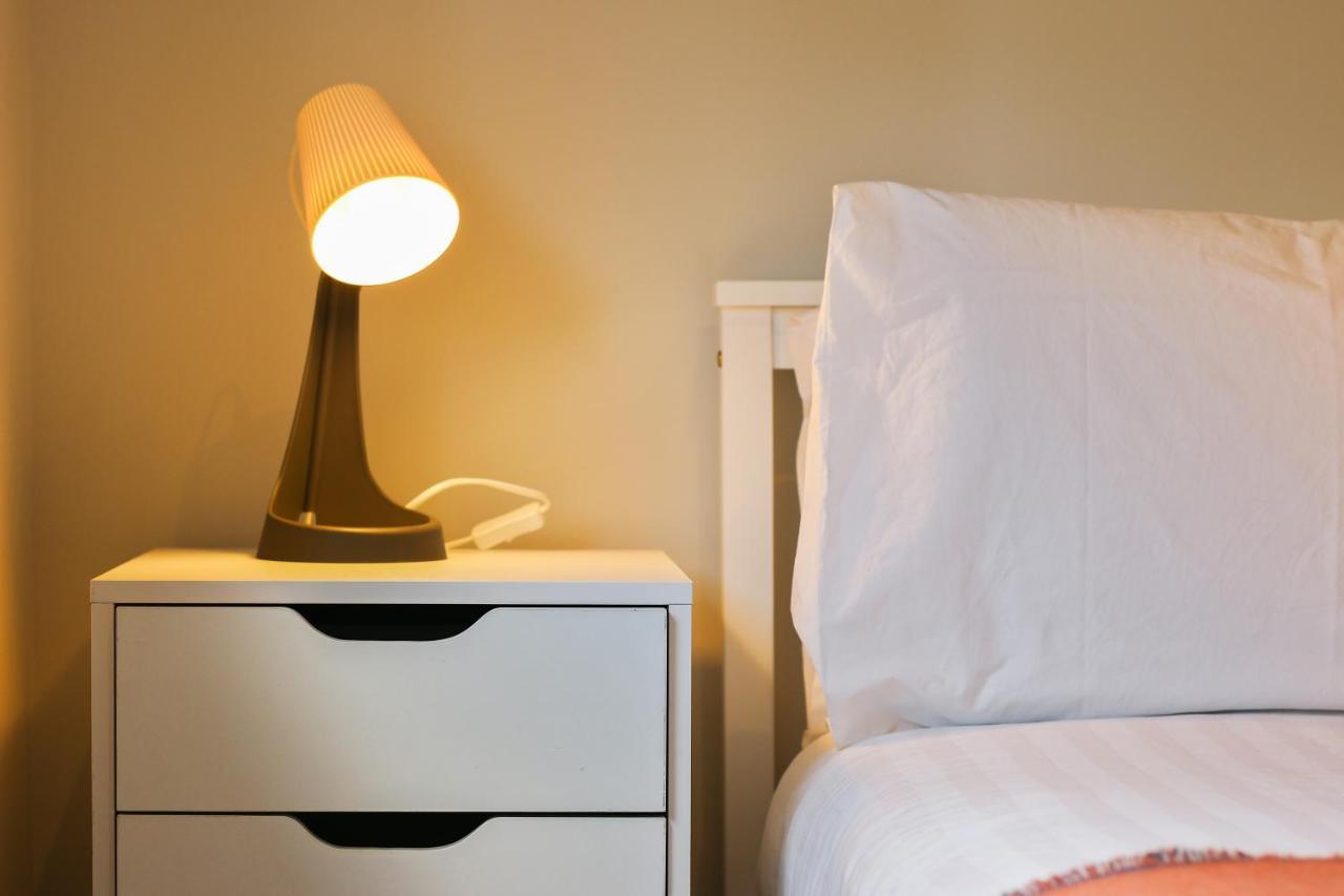 Modern 2-Bed Apartment, Free Parking, City Centre, Netflix & Pet Friendly - Hosted By Stay Host Save Sheffield Zewnętrze zdjęcie